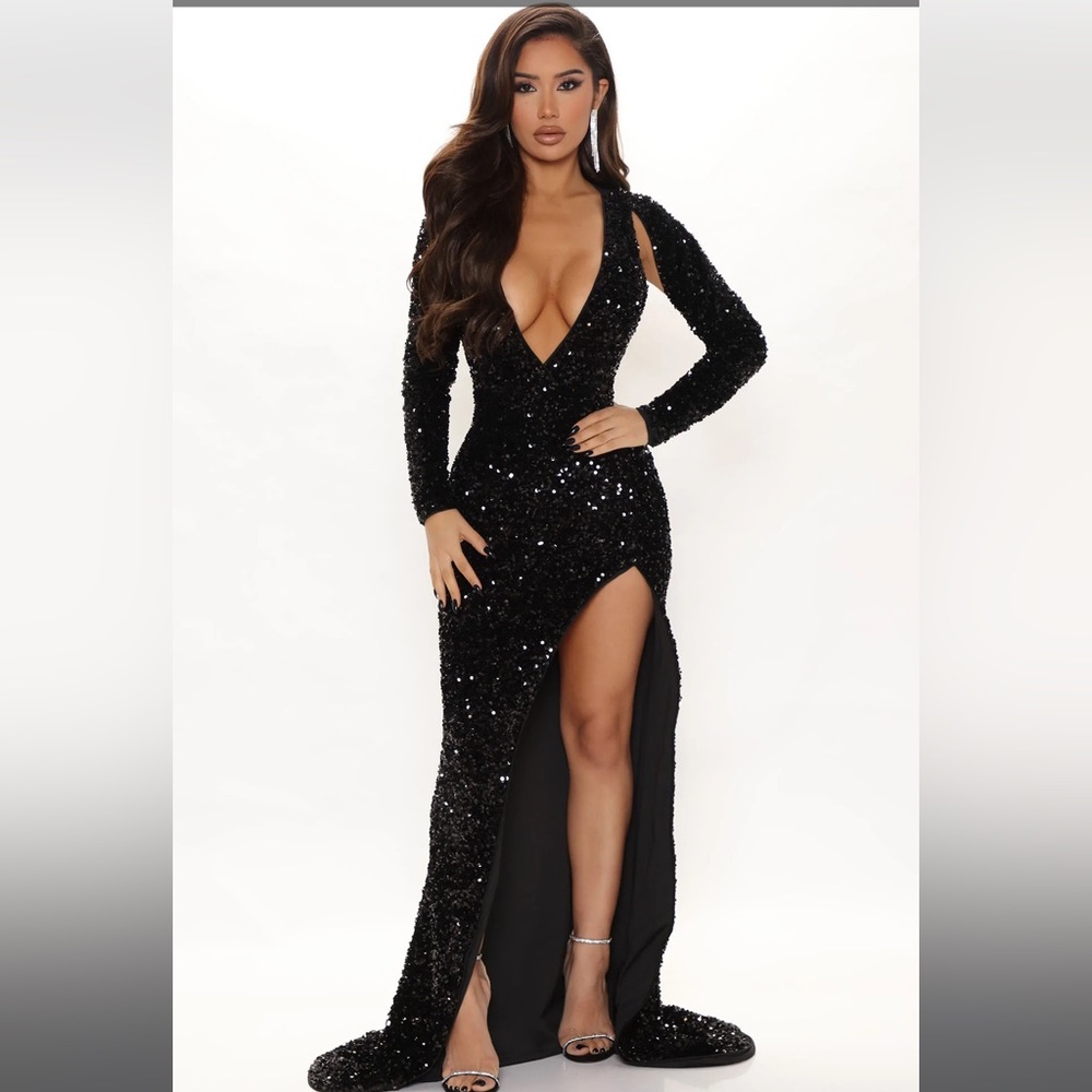 Jaw Dropper Sequin Maxi Dress - Black - Large